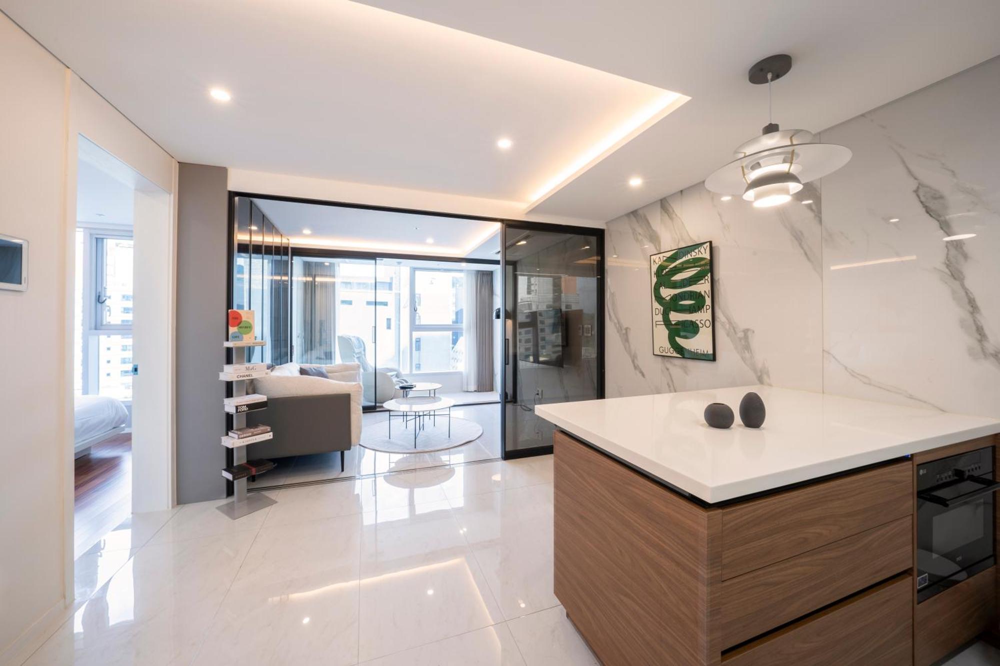 Апартаменты Uh Flat The Seocho Сеул Экстерьер фото