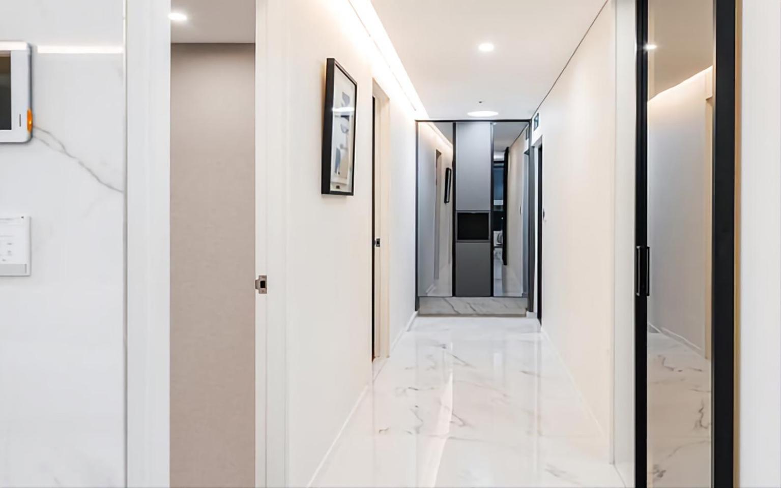 Апартаменты Uh Flat The Seocho Сеул Экстерьер фото